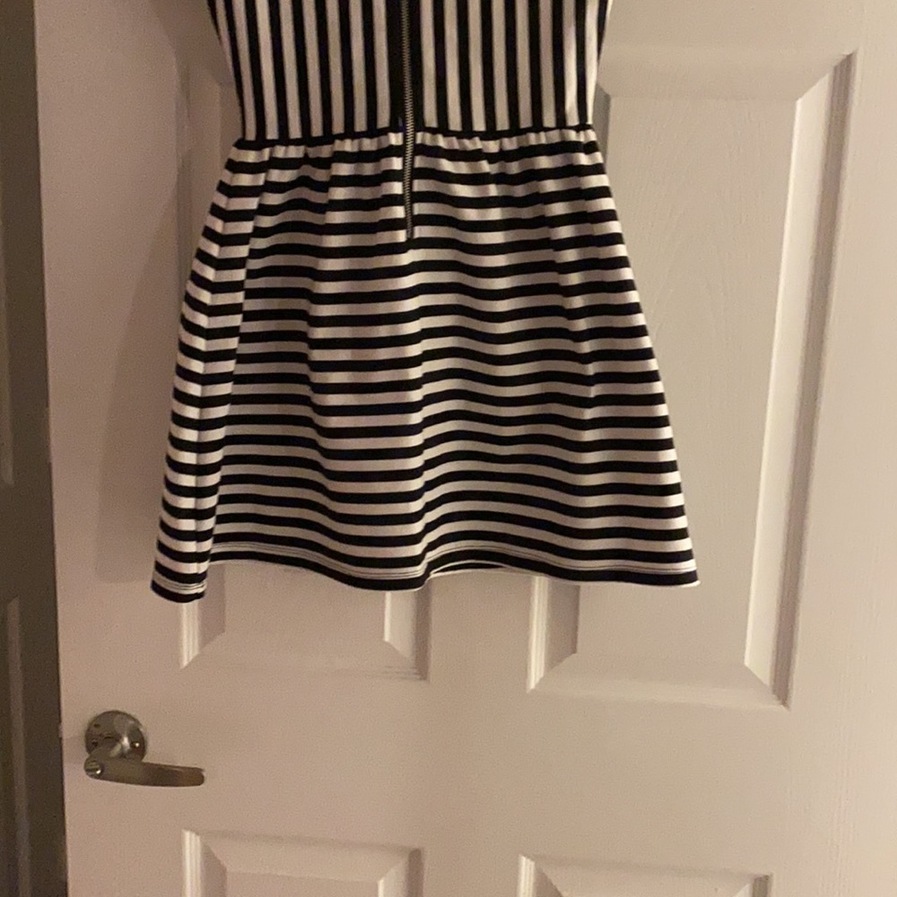 Mini Dress - Picture 3 of 4